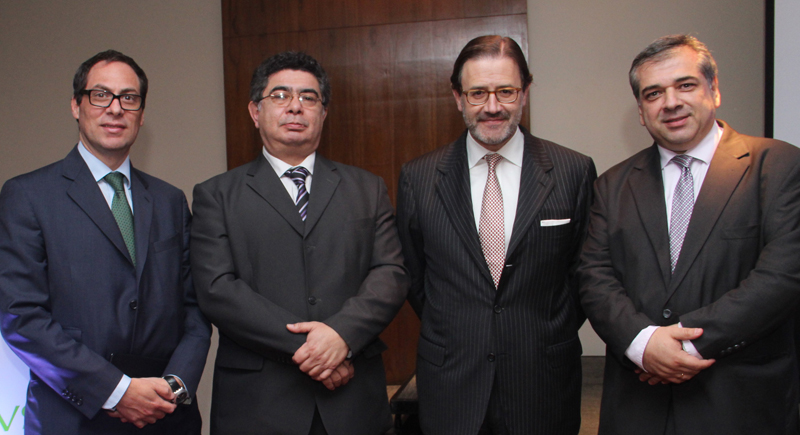 De izquierda a derecha: Pablo Abiad, Hugo Vigray, José Antonio Llorente y Pascual Rubiani