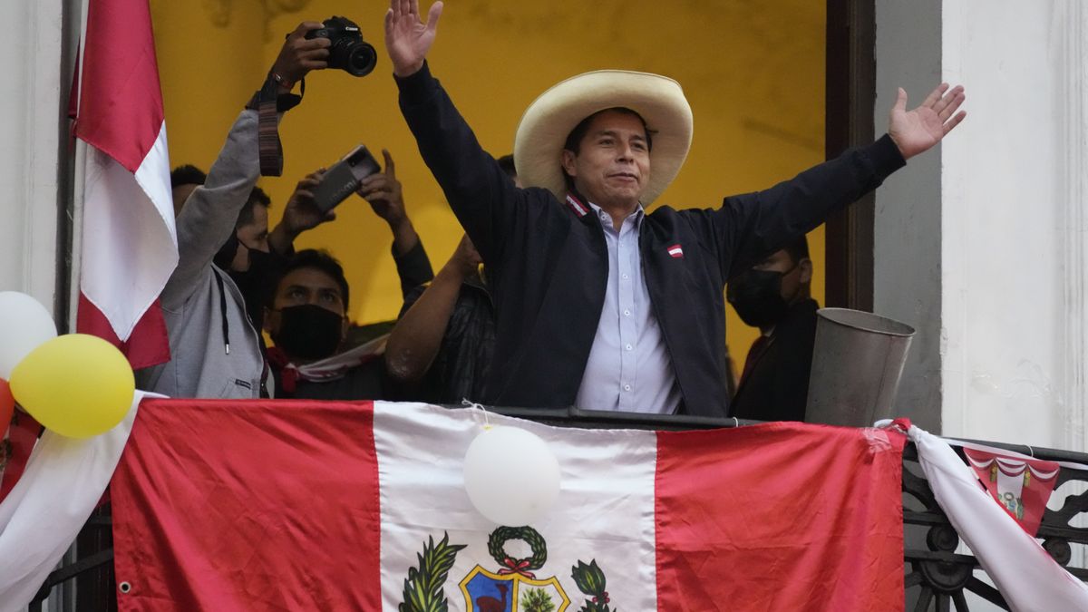 Elecciones Perú: En un proceso cada vez más enrarecido, Pedro Castillo se acerca al triunfo electoralElecciones Perú: En un proceso cada vez más enrarecido, Pedro Castillo se acerca al triunfo electoral
