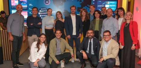 Successful AMKT board meeting at LLYC: A step forward for marketing in Spain