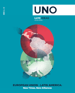 UNO 40 Magazine